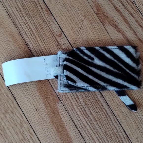 Maurizio Taiuti Luggage Hang Tag Calfhair Zebra Print Italy NWT - Picture 2 of 6